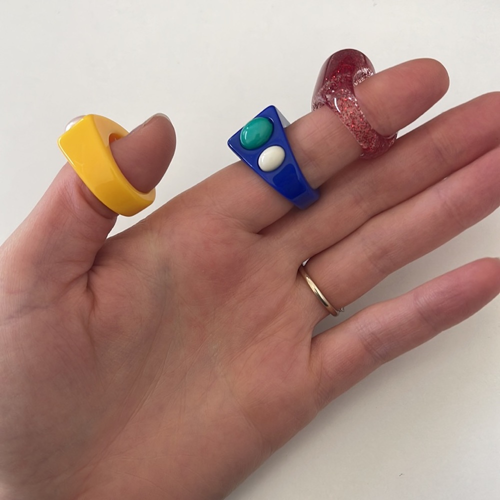 Retro Rings - Picture 3 of 3